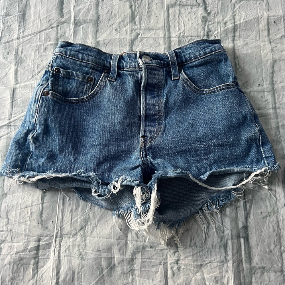Levi 501 High Rise Jean Shorts